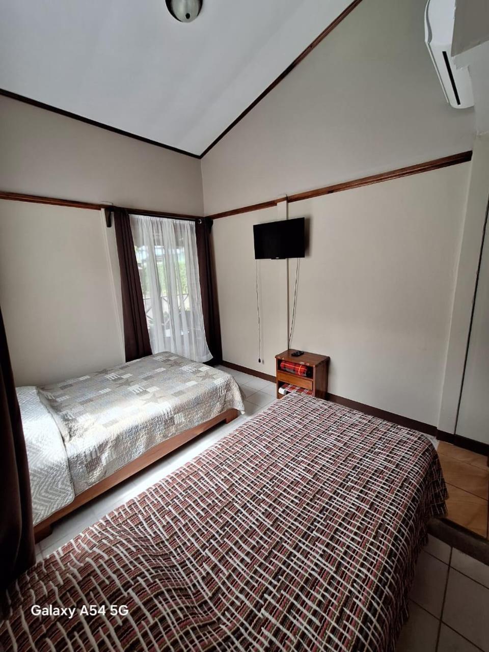 La Fortuna Iris Arenal Hotel المظهر الخارجي الصورة